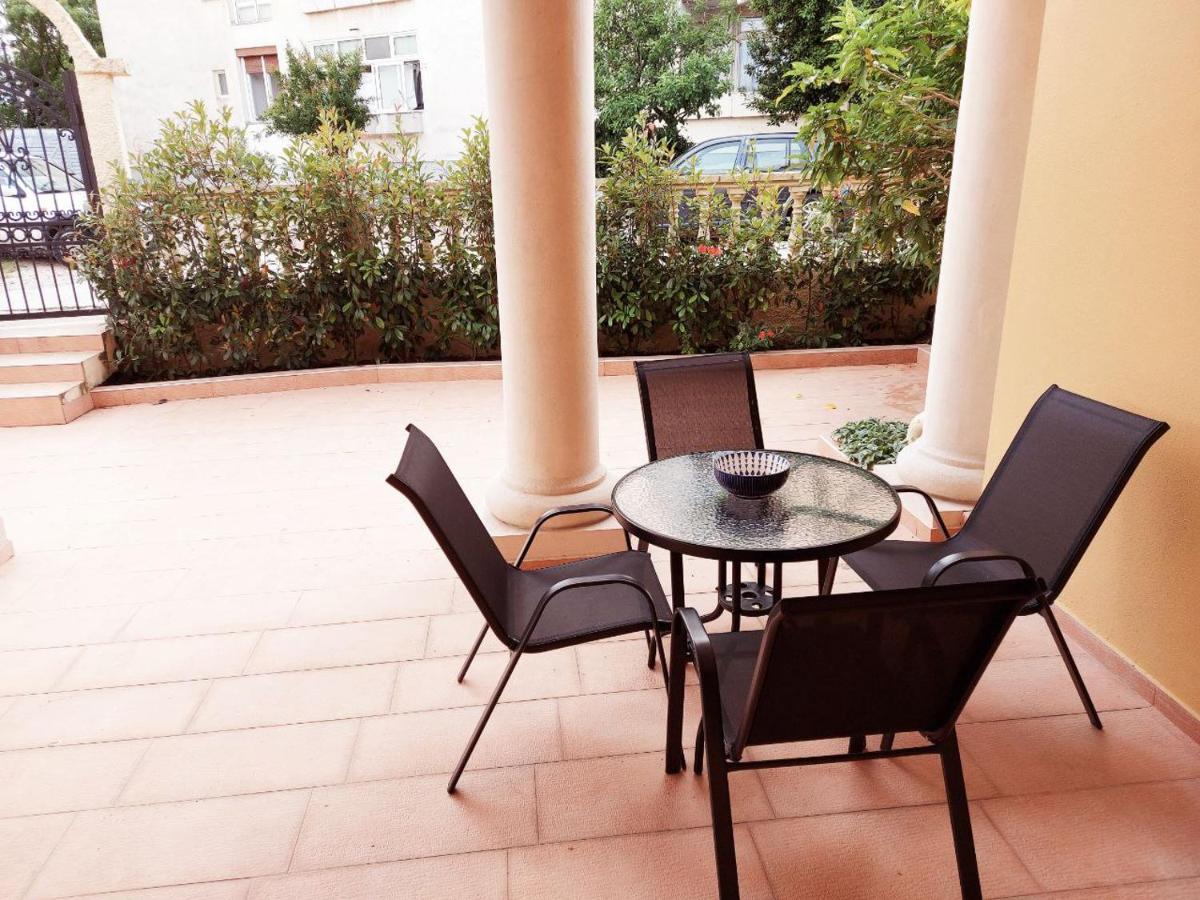Apartmani Radovic Bijela Ngoại thất bức ảnh